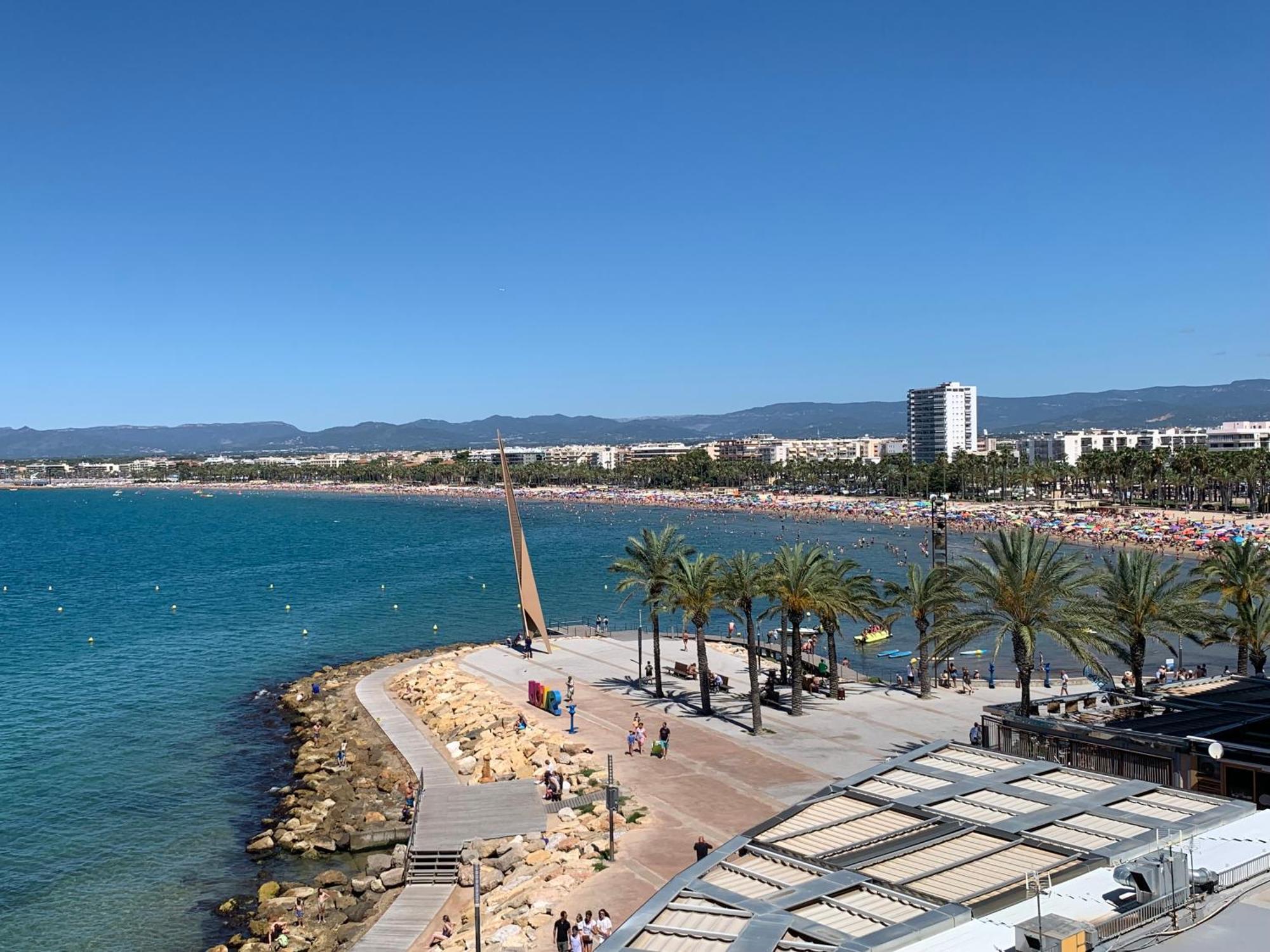 Apartamento Completo Junto A La Playa ซาลอว์ ภายนอก รูปภาพ